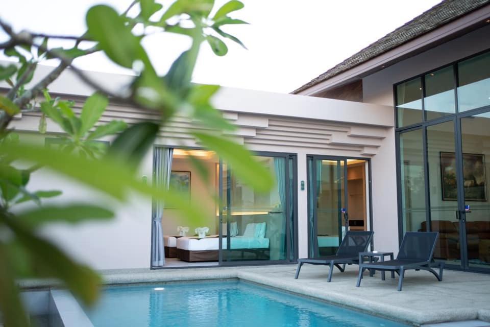 Gold Chariot Pool Villa Phuket Eksteriør bilde